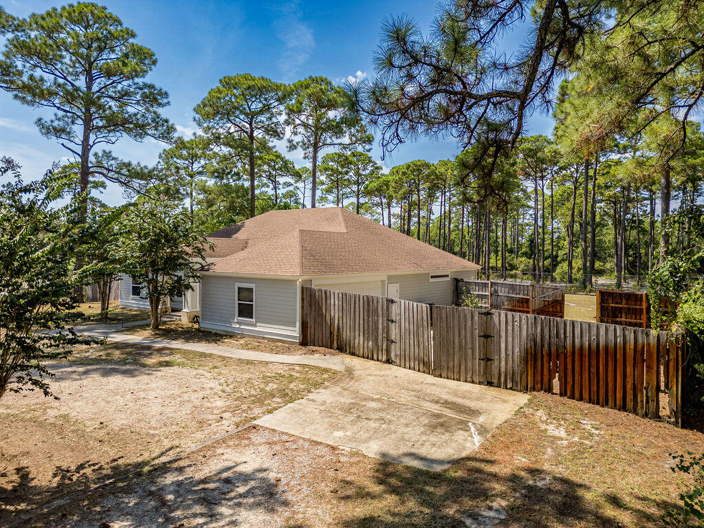 WOODLAND BAYOU ESTATES - Residential