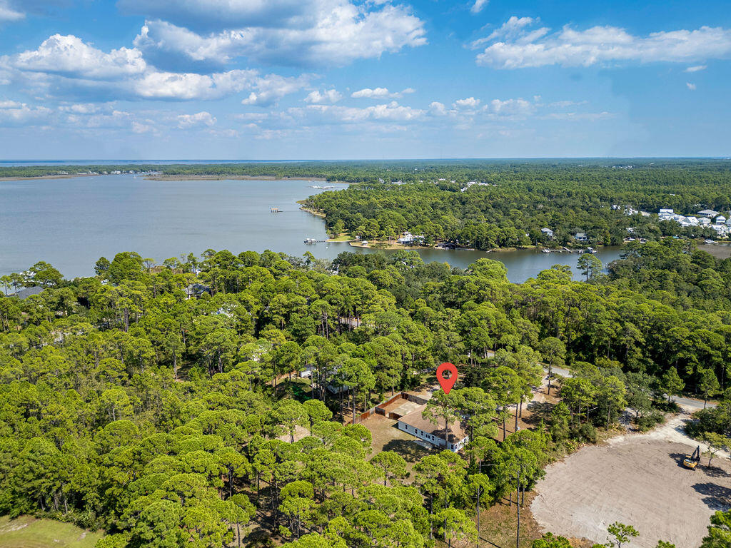 WOODLAND BAYOU ESTATES - Residential