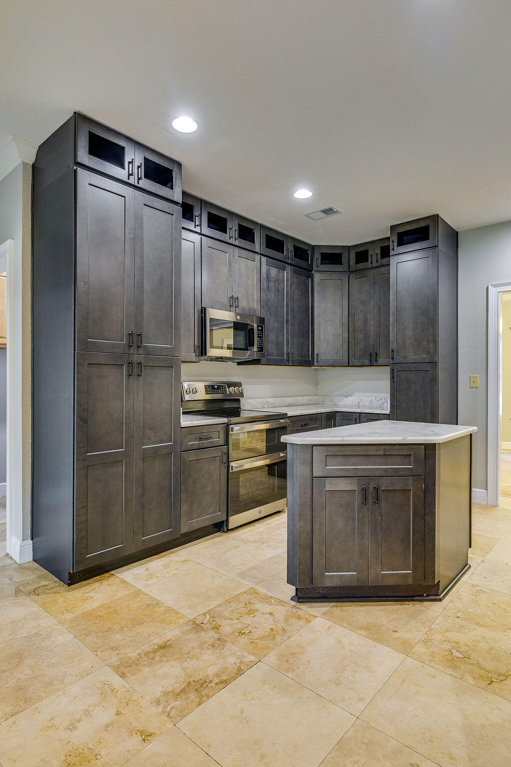 WOODLAND BAYOU ESTATES - Residential