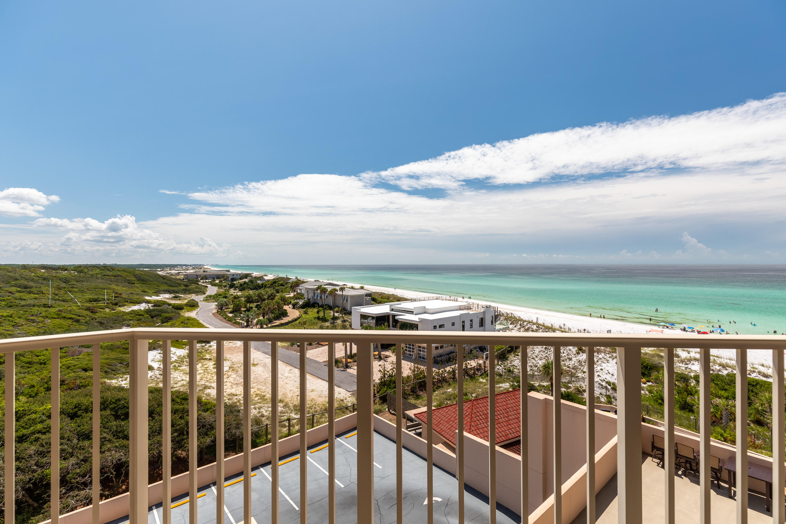 TOPS'L BEACH MANOR - Residential