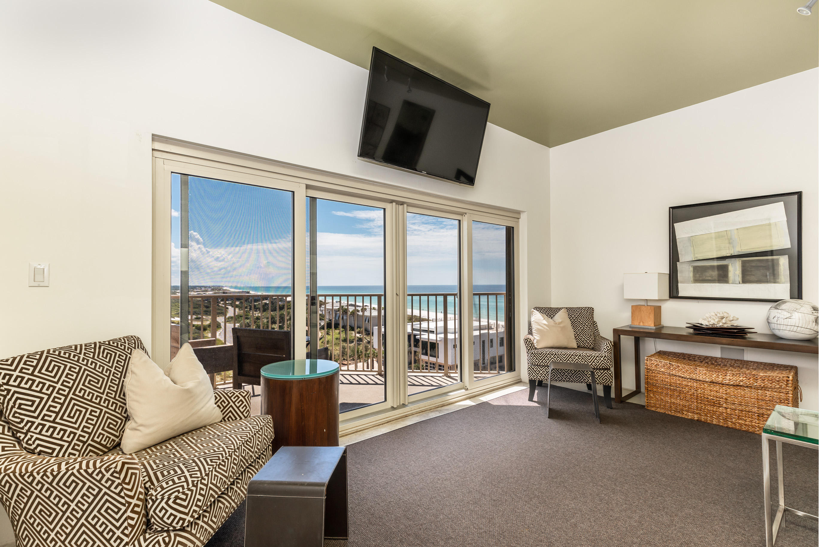 TOPS'L BEACH MANOR - Residential