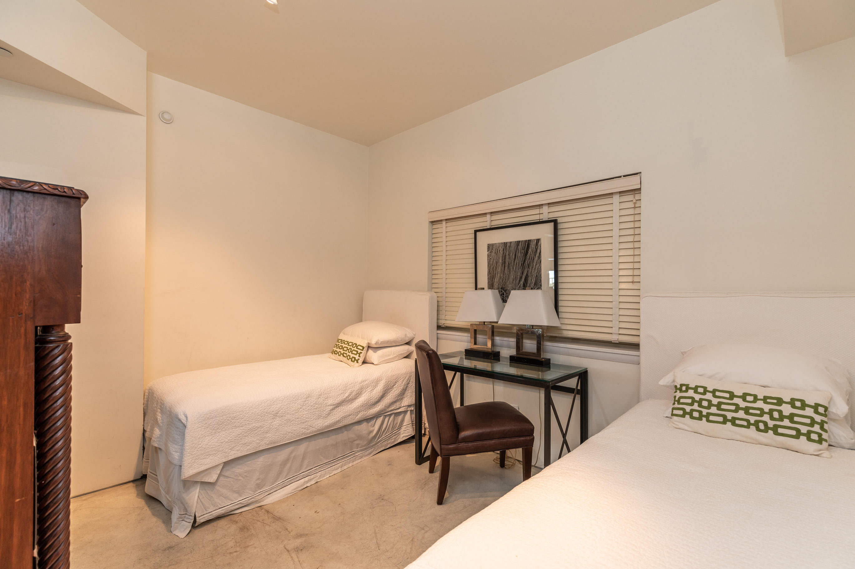 TOPS'L BEACH MANOR - Residential