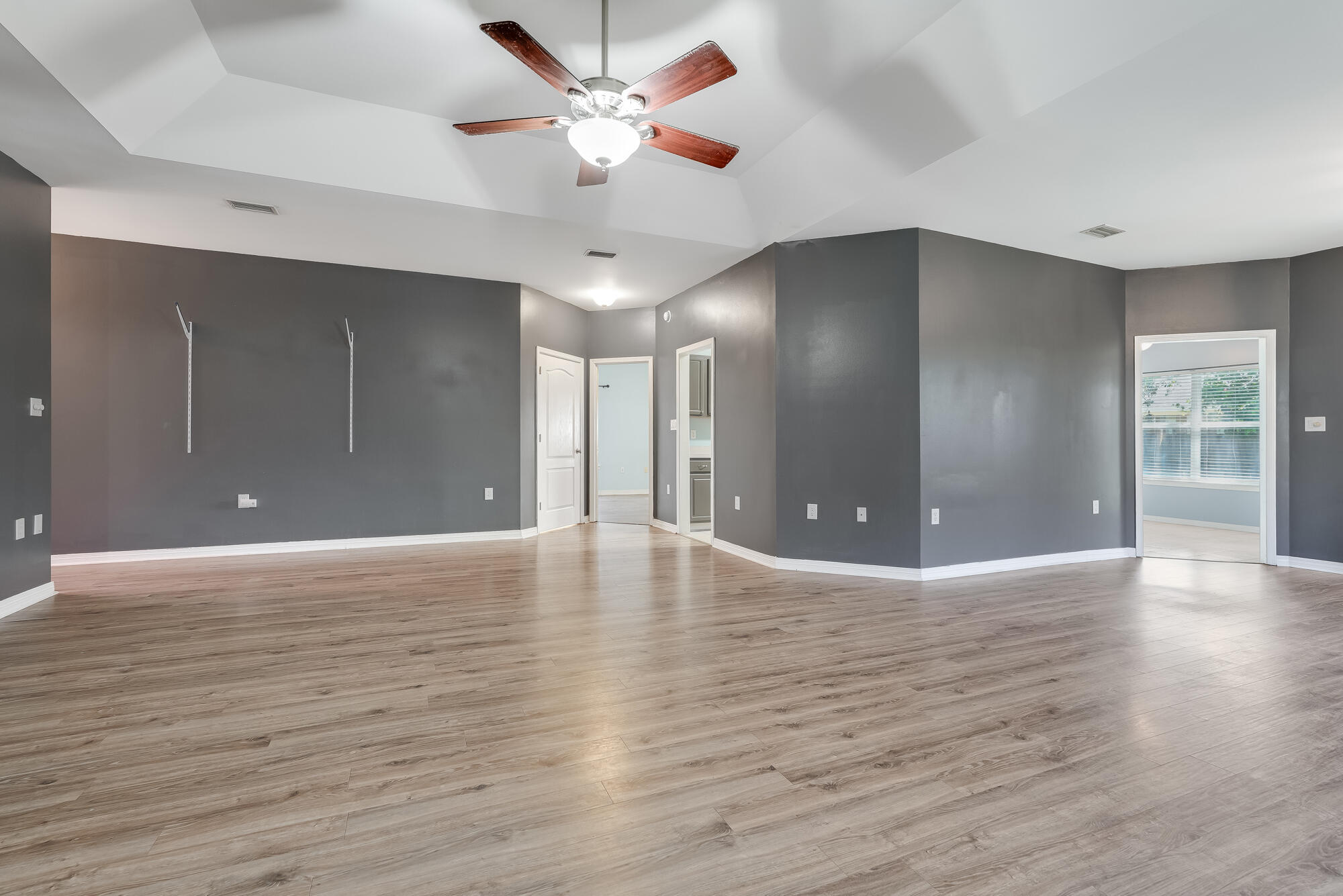 PARKER'S LANDING - Residential