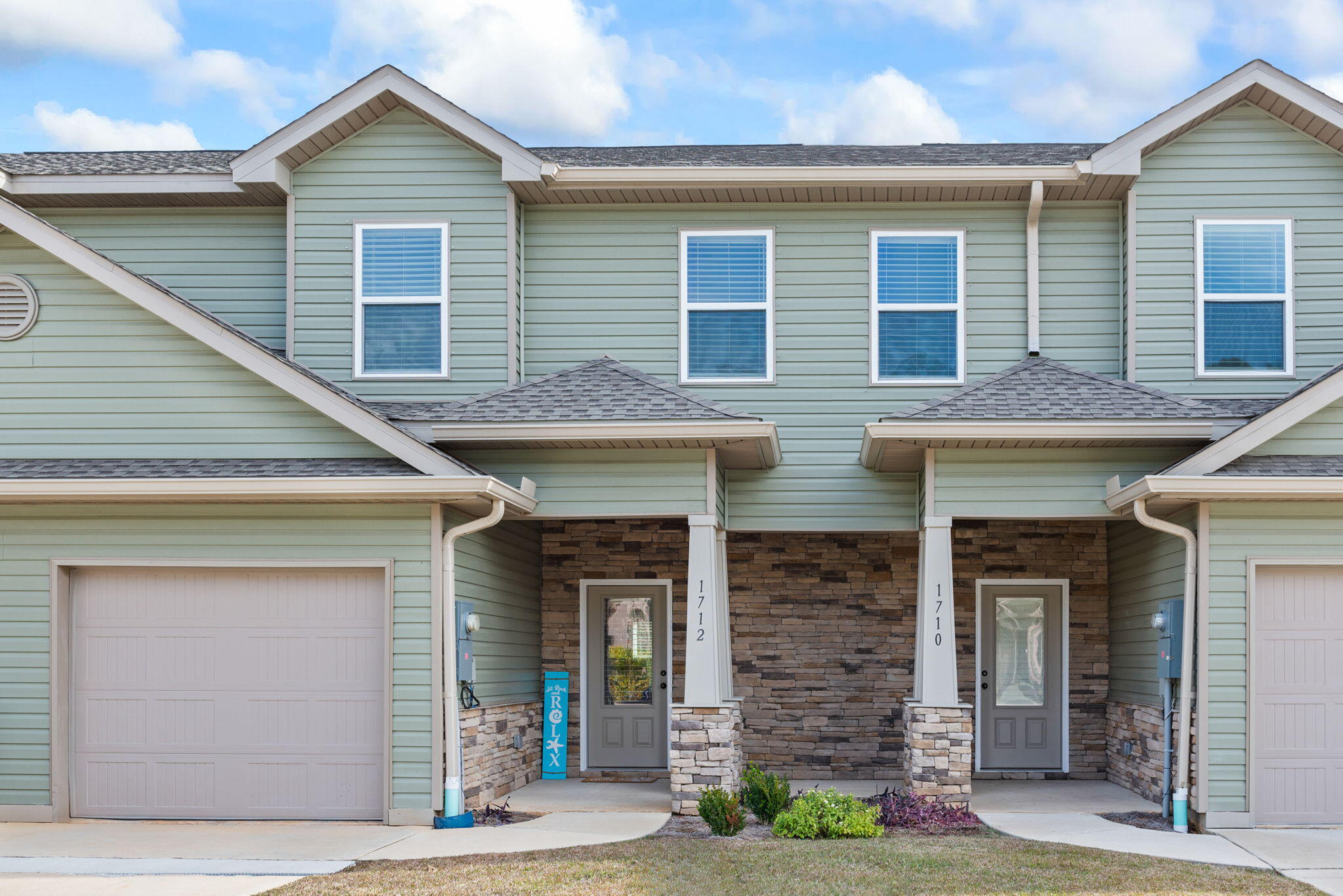 Welcome to one of Navarre charming community. Located min from the beach and all your shopping needs. This two-story home features an open floor plan with the primary suite conveniently located downstairs. Enjoy the elegance of tile flooring throughout the home, 9-foot ceilings, and crown molding that give you costal Sophistication. The open kitchen boasts a breakfast bar, that allows for casual dining or entertaining. Step outside to the back patio and smell salt in the air and freash breeze. The tranqual community pool isideal for relaxing and socializing. Located right off Santa Rosa Sound and embrace the coastal living lifestyle. Can be fully furinished