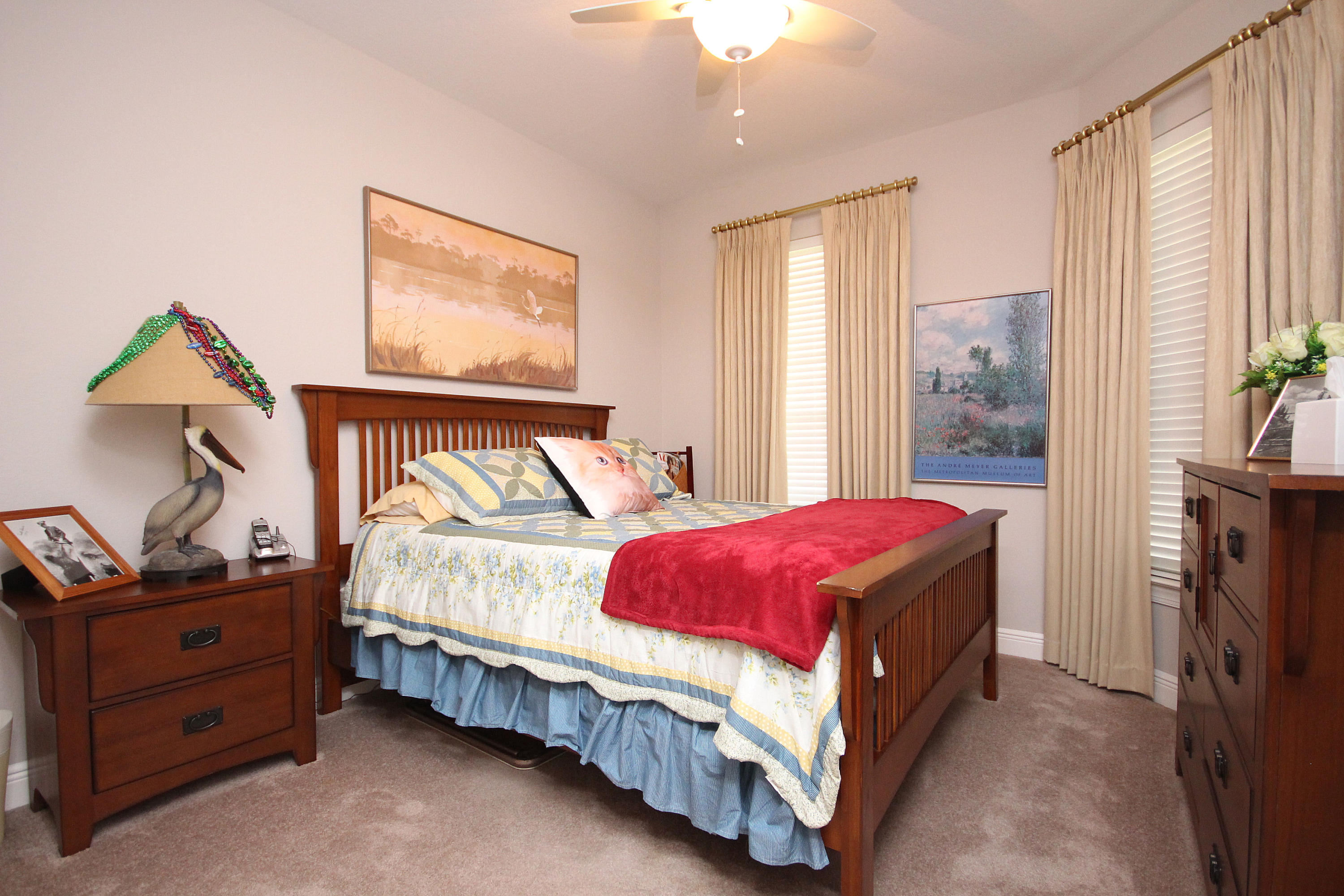 DIAMOND LAKES - Residential