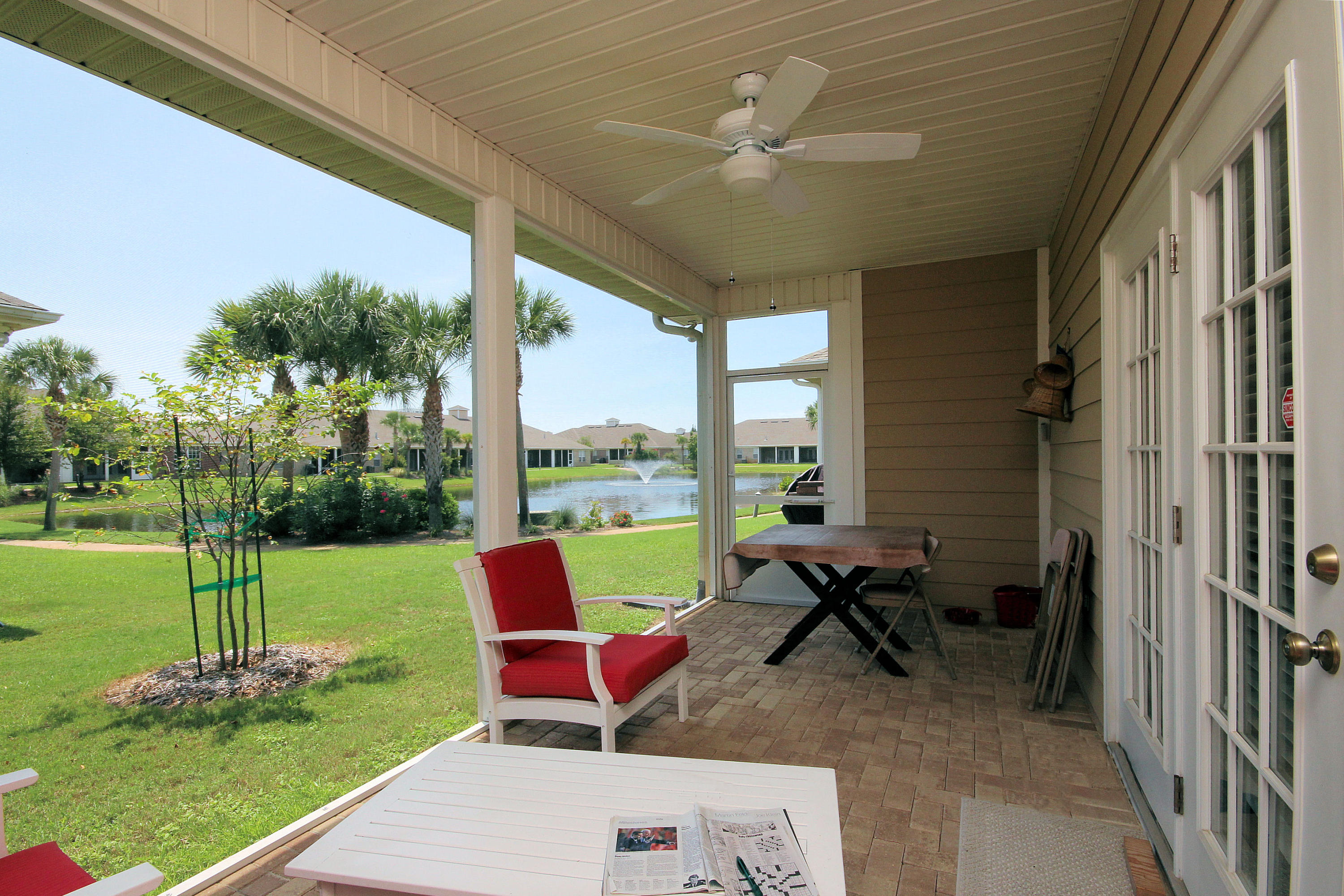 DIAMOND LAKES - Residential