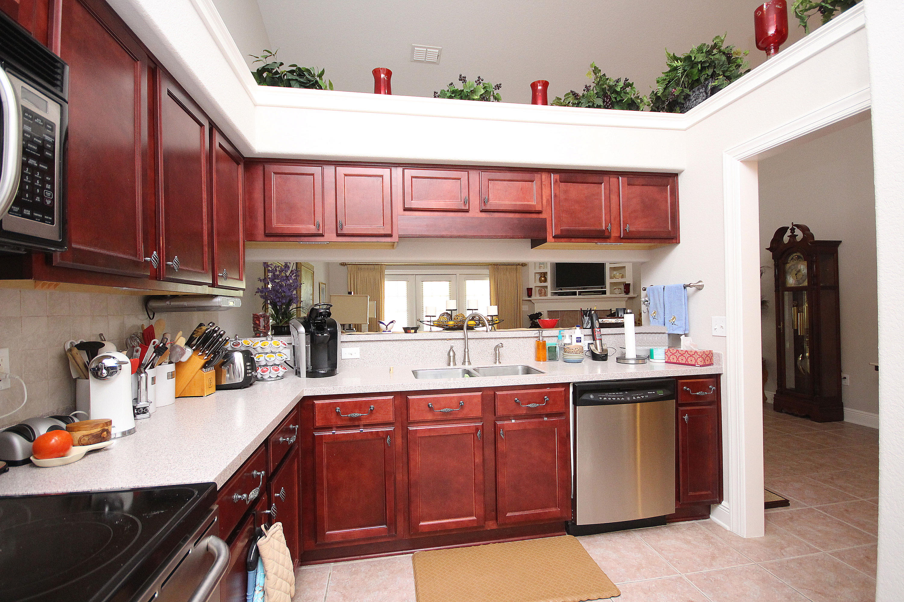 DIAMOND LAKES - Residential