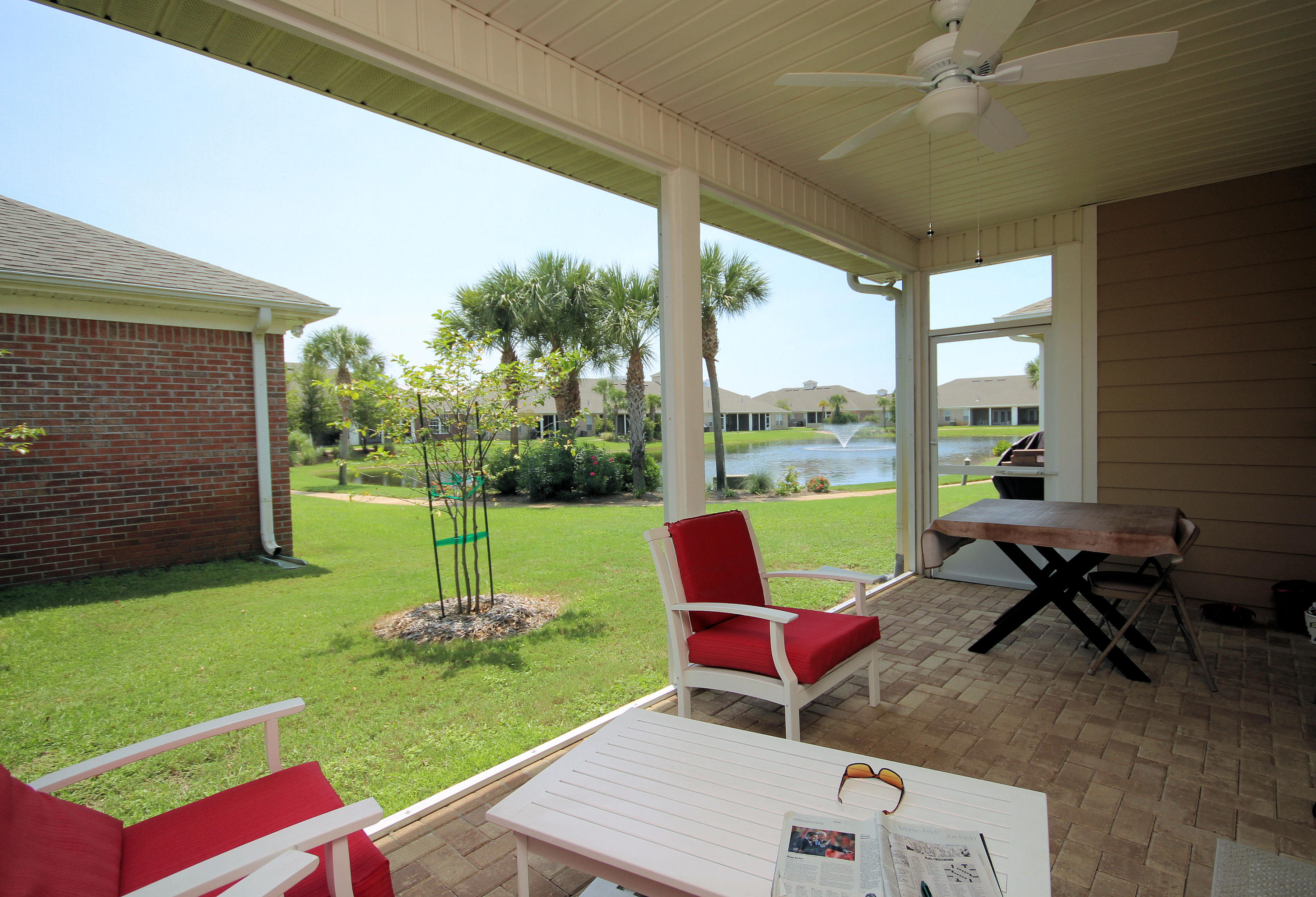 DIAMOND LAKES - Residential