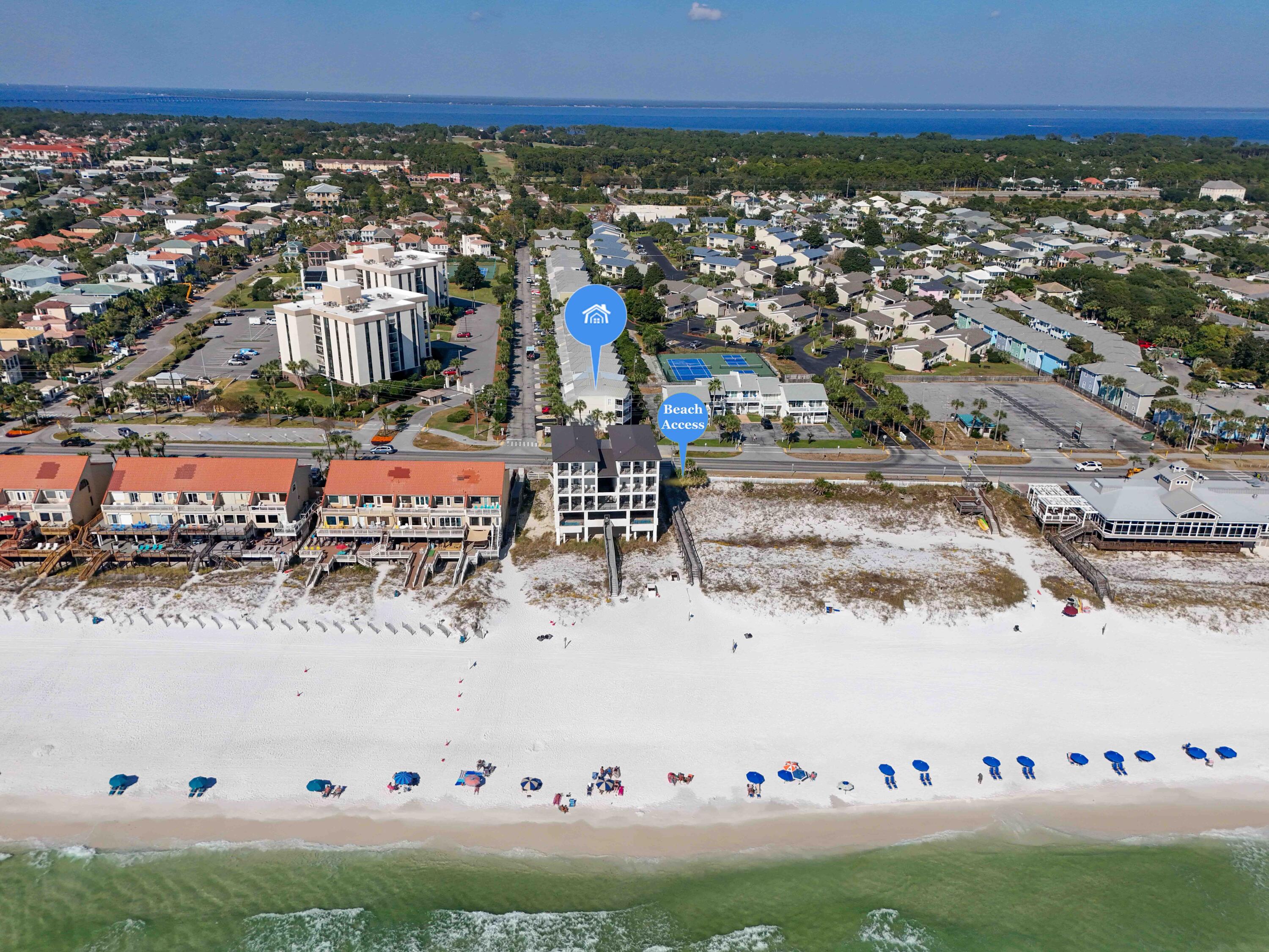 BEACH POINTE T/H - Residential