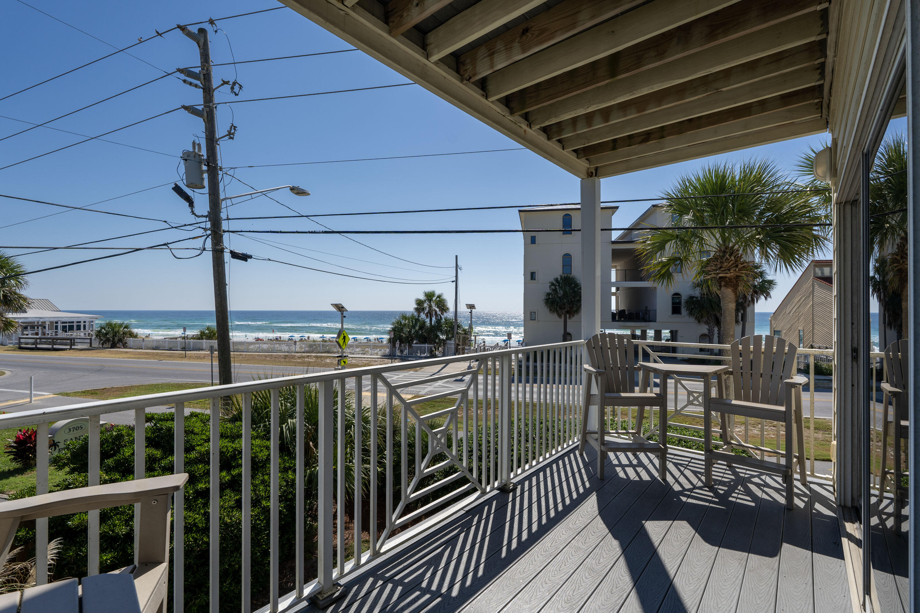 BEACH POINTE T/H - Residential