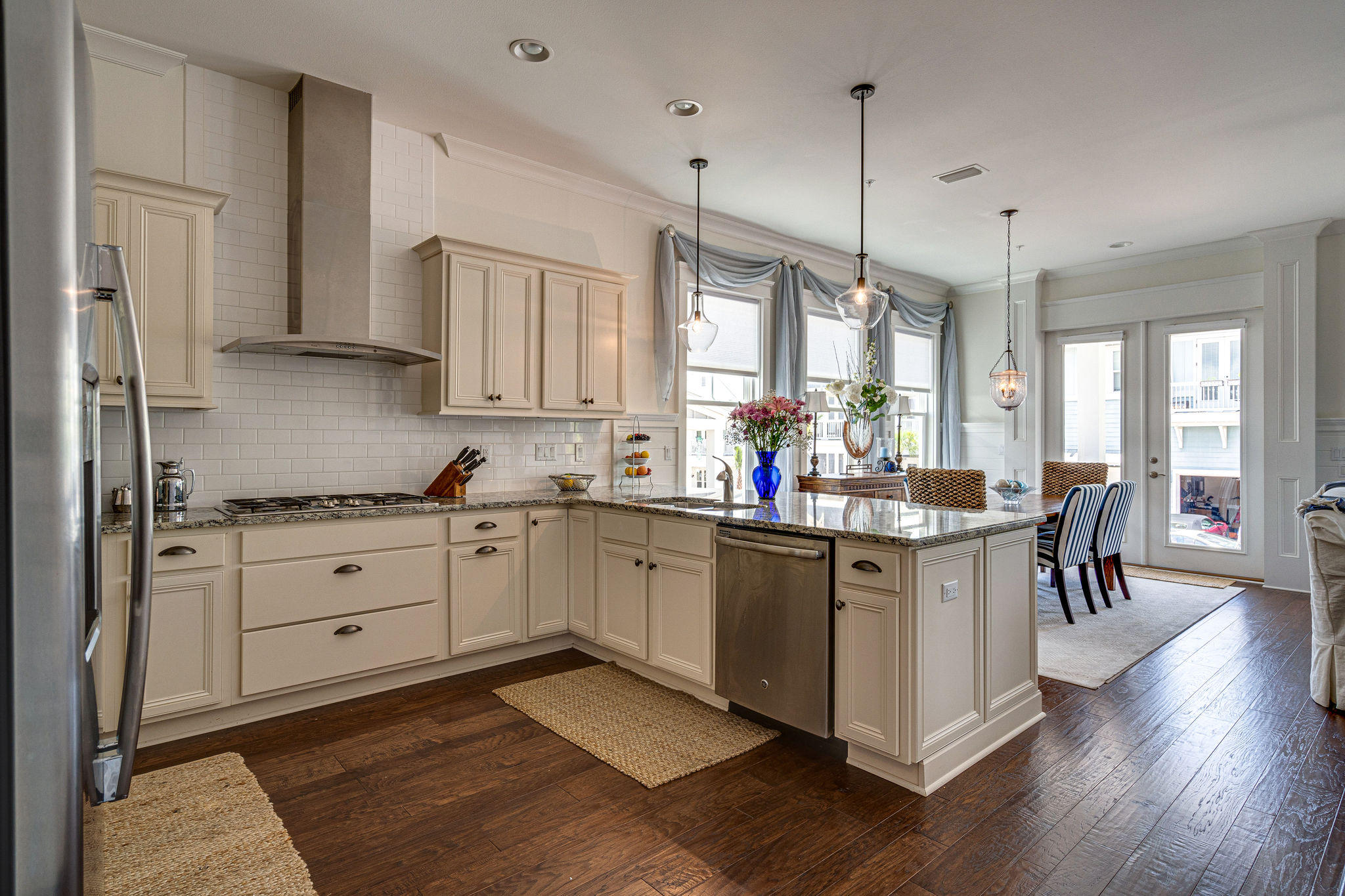 HIGHLAND PARKS - Residential