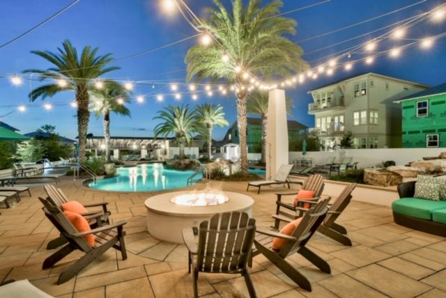 HIGHLAND PARKS - Residential