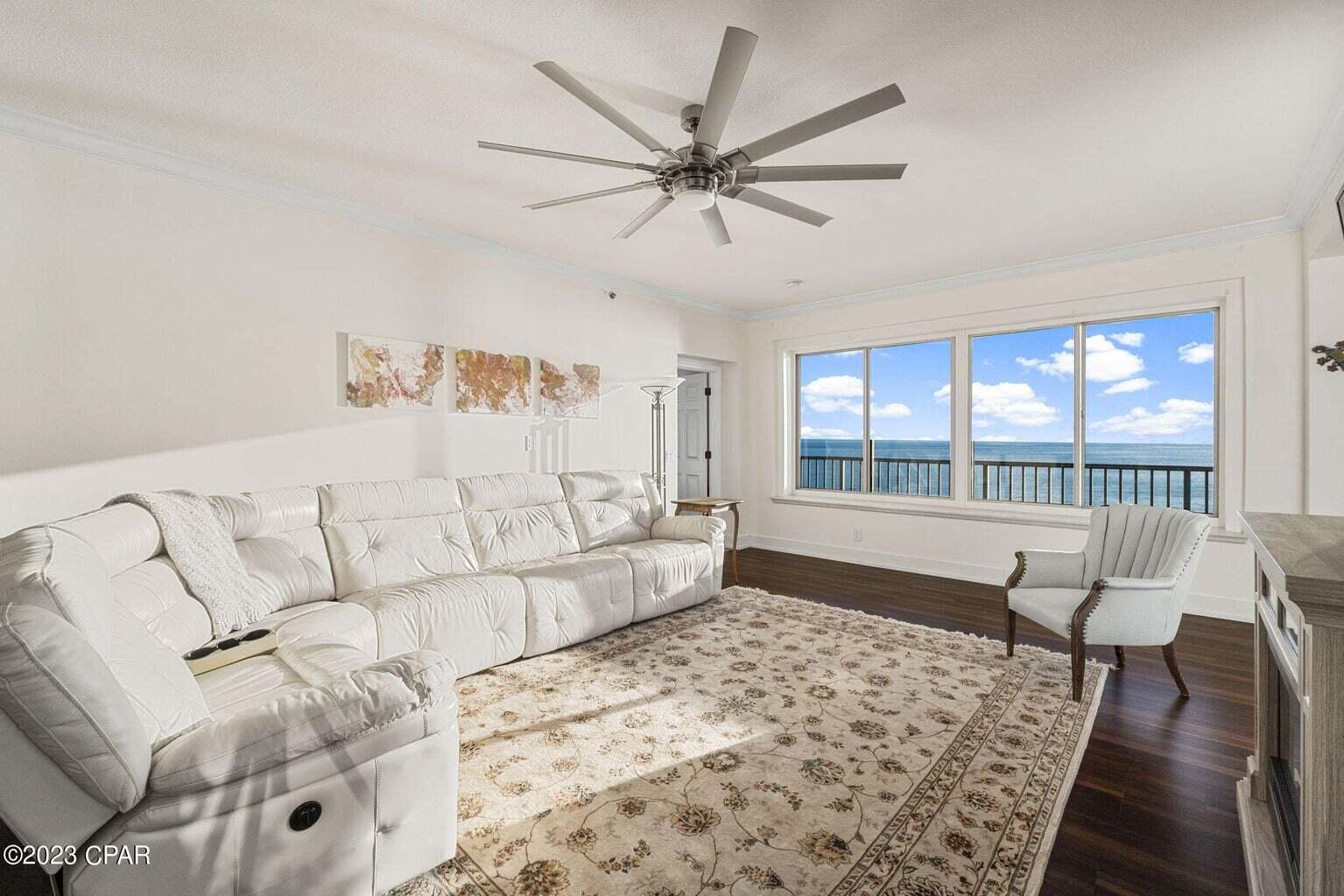 SUMMERWINDS - Residential