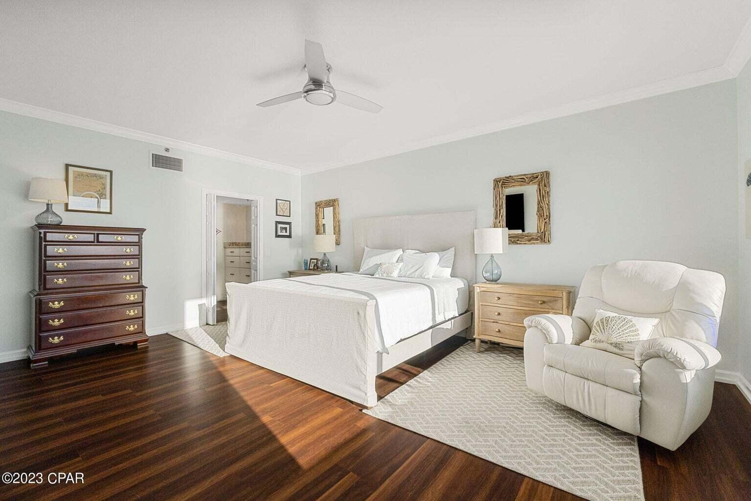 SUMMERWINDS - Residential