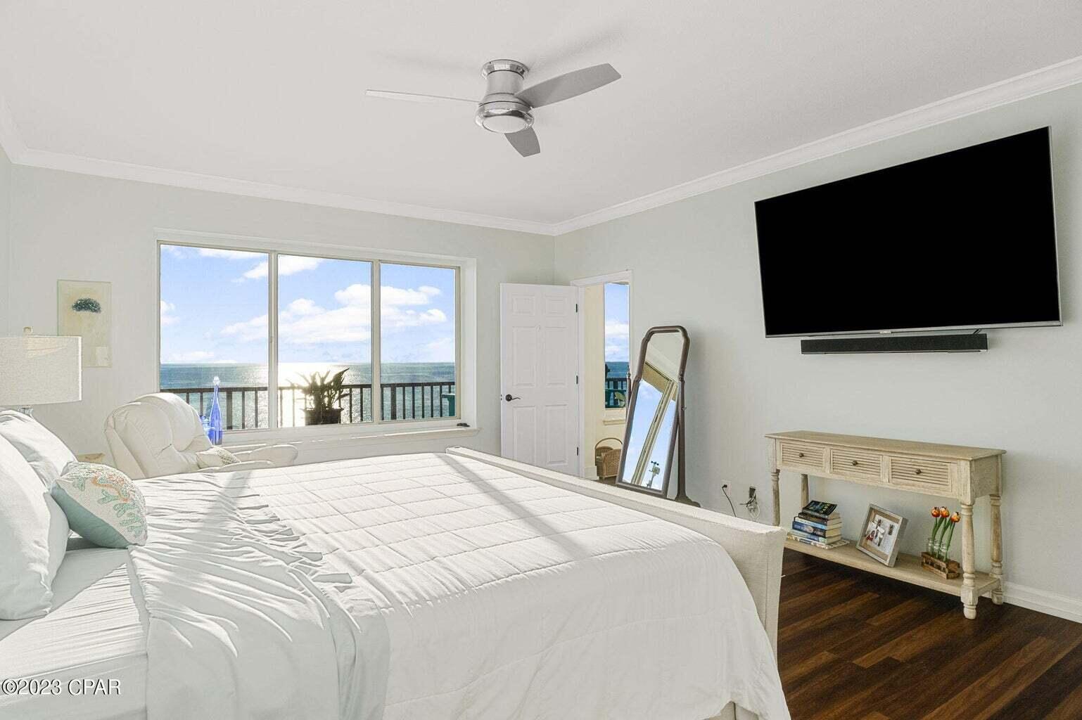 SUMMERWINDS - Residential