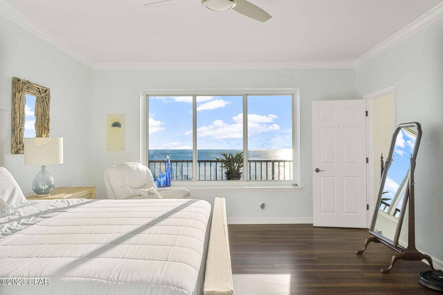 SUMMERWINDS - Residential
