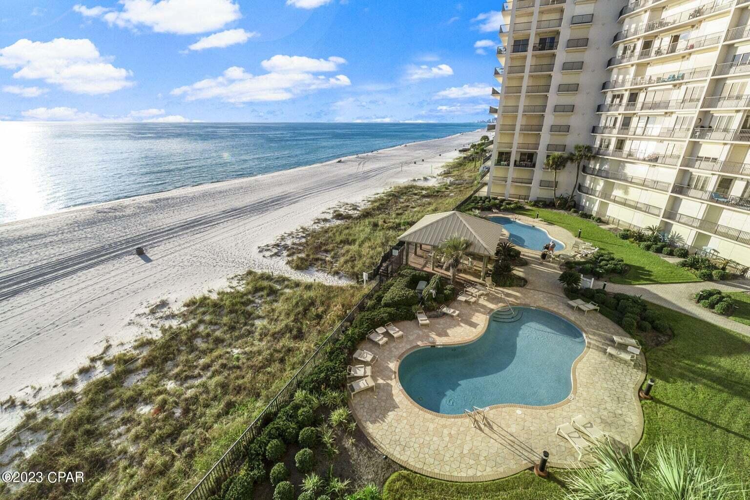SUMMERWINDS - Residential