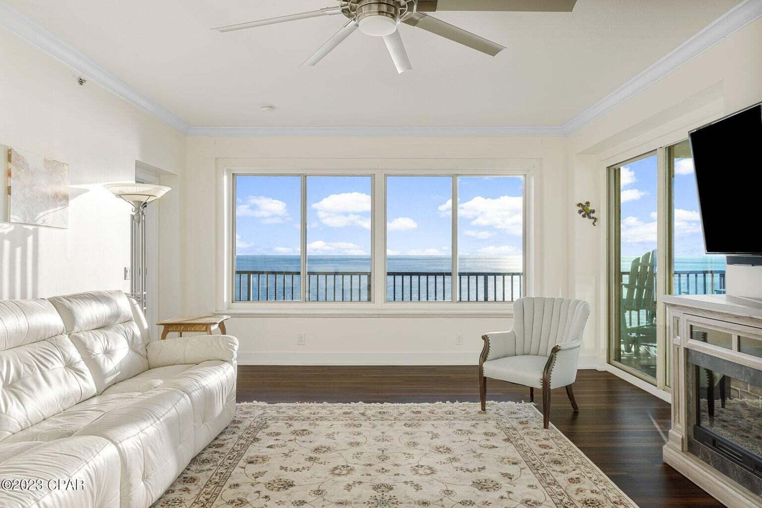 SUMMERWINDS - Residential