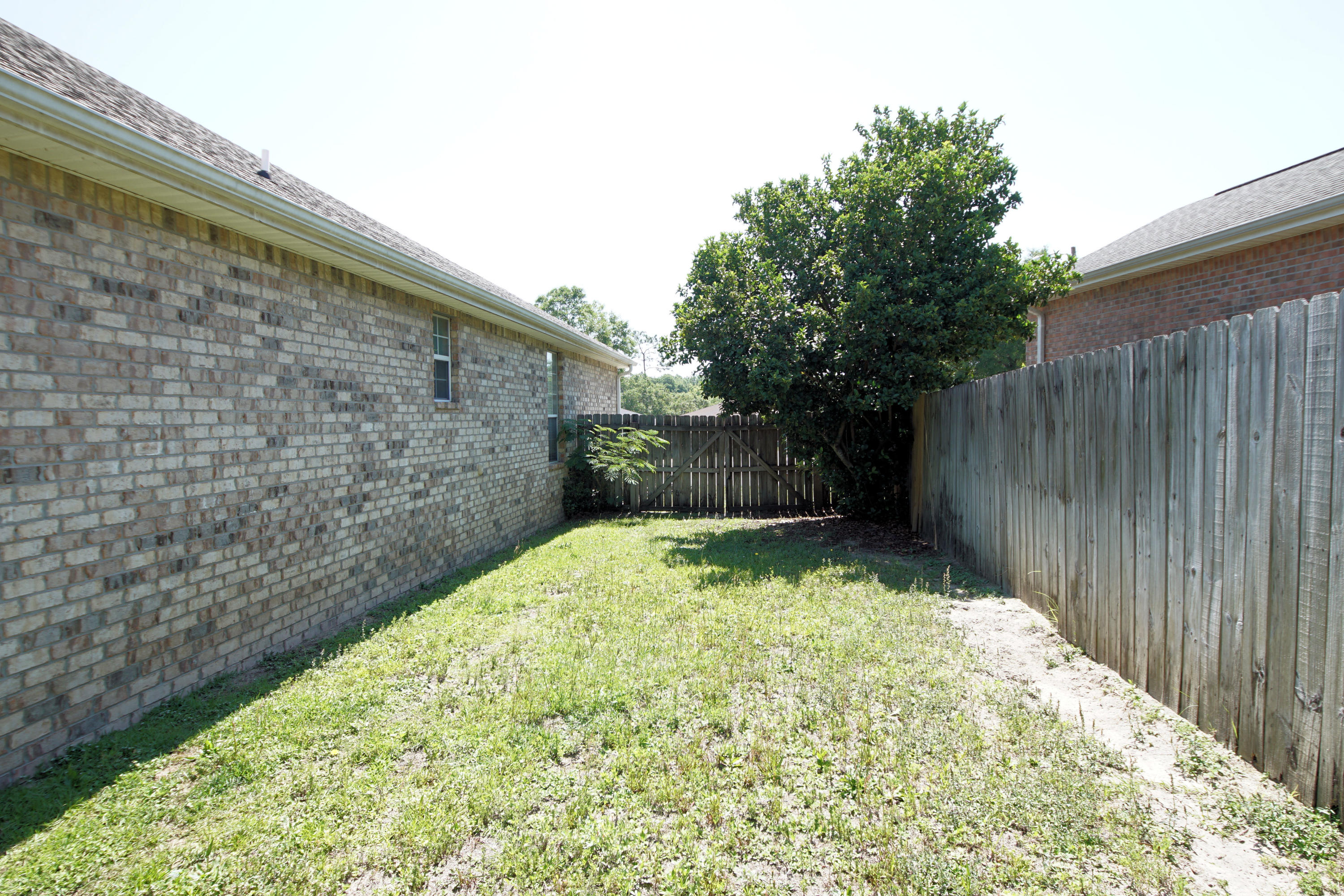 TRAILWOOD ESTATES - Residential