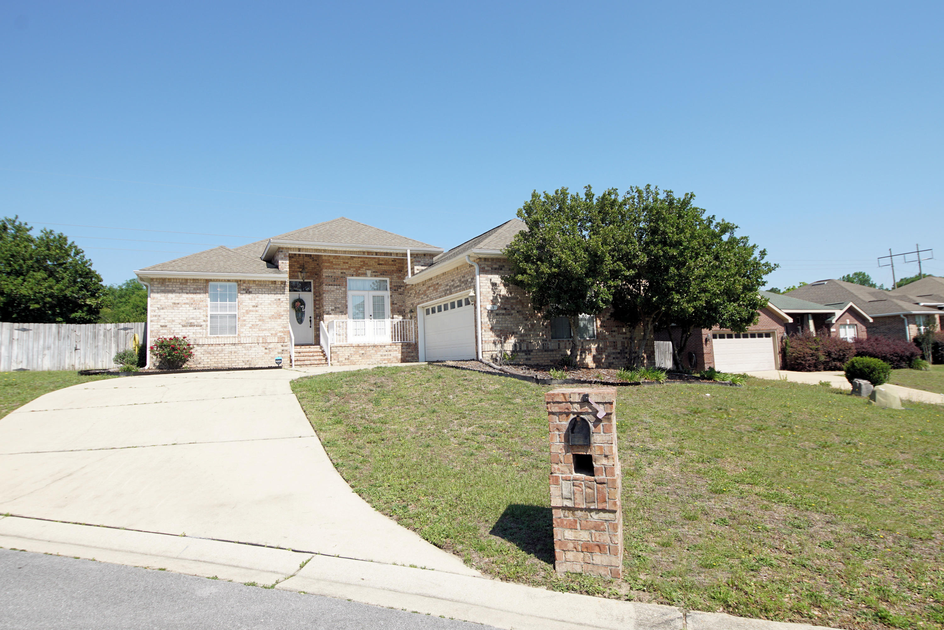 TRAILWOOD ESTATES - Residential