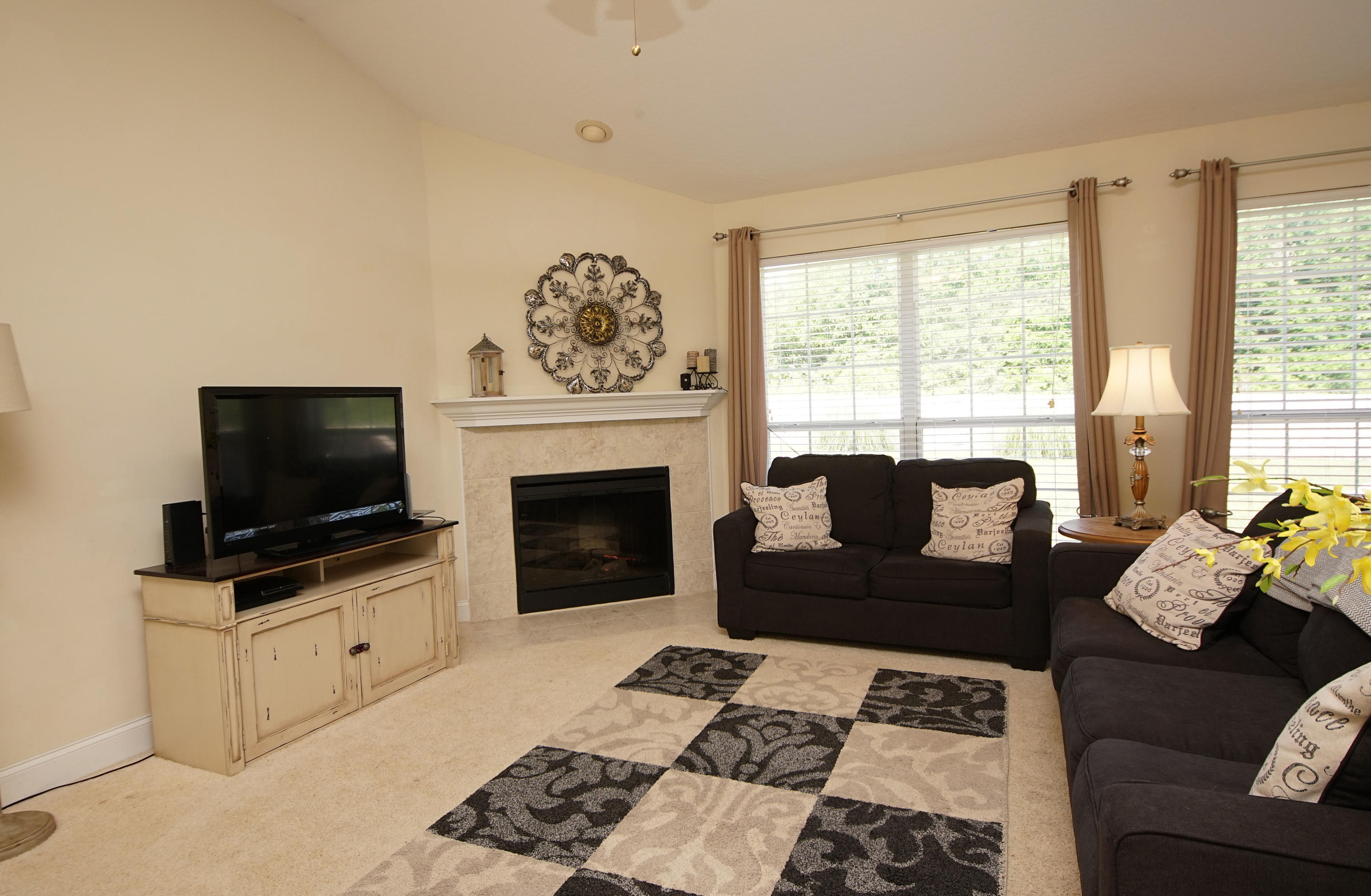 TRAILWOOD ESTATES - Residential