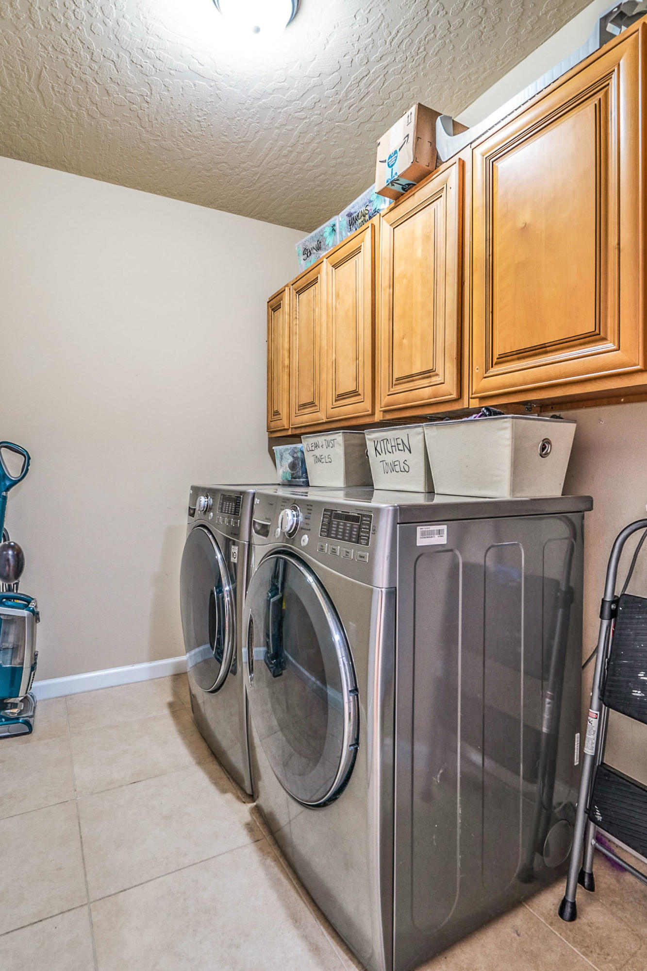 KAITLYNS PRESERVE - Residential