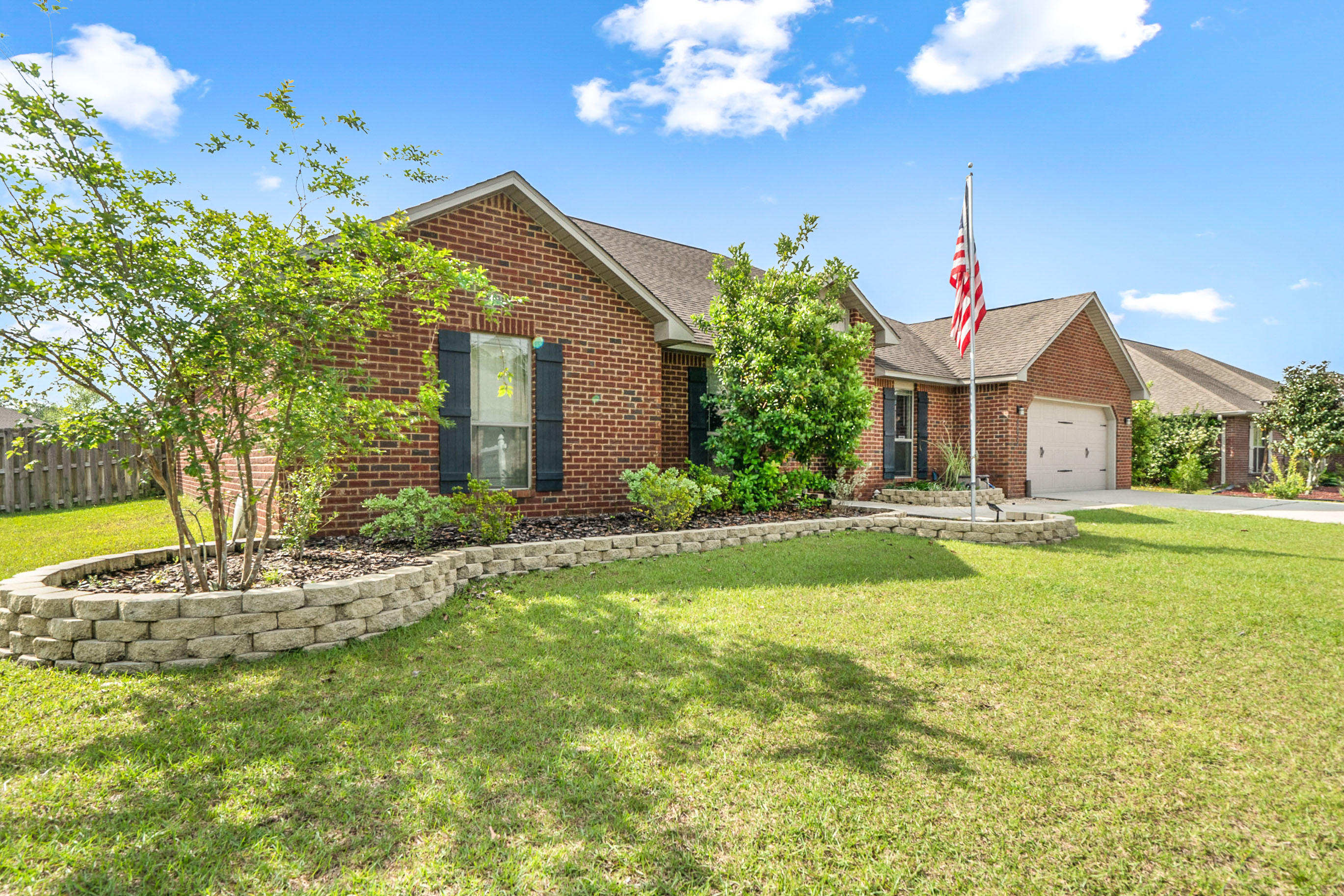 KAITLYNS PRESERVE - Residential