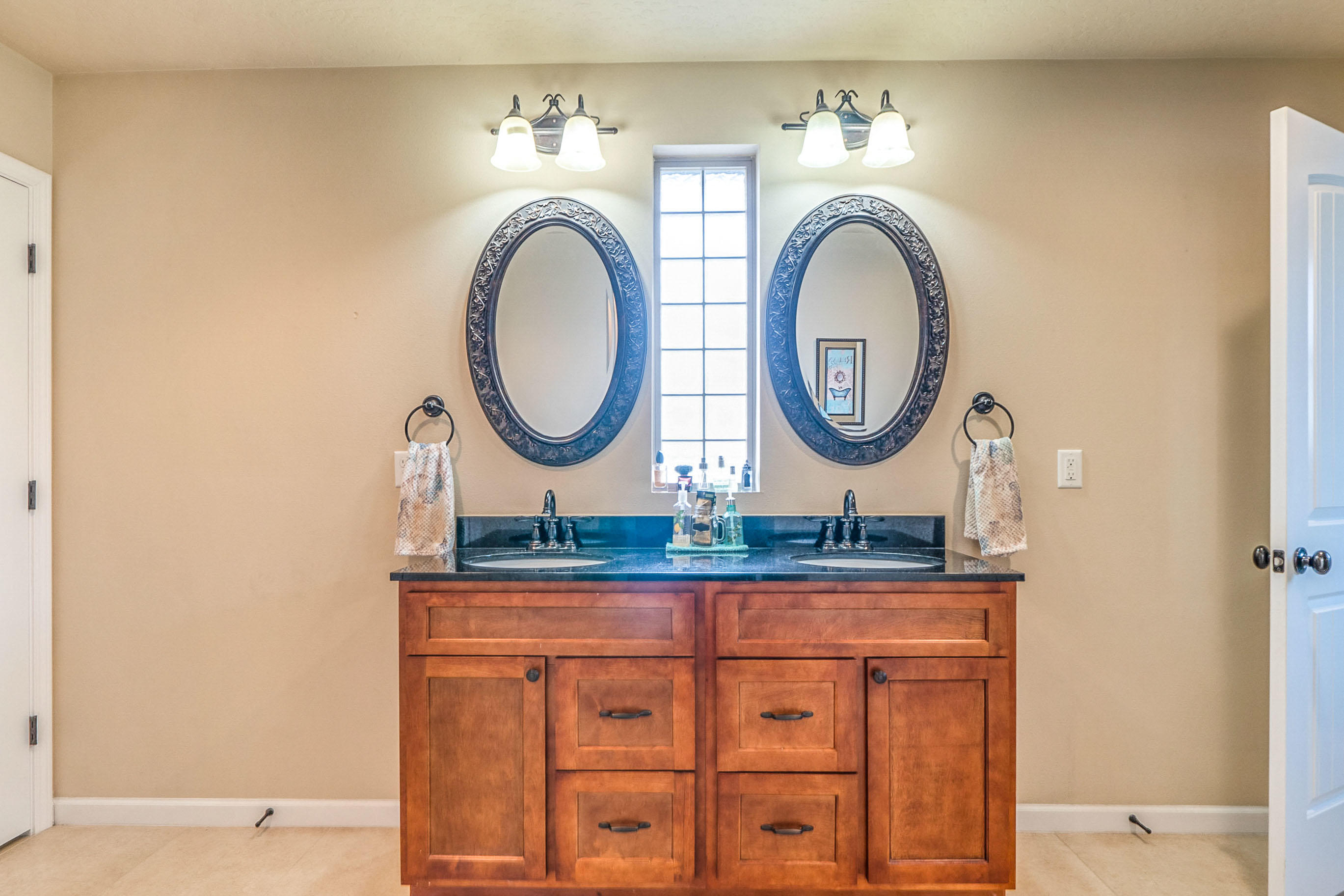 KAITLYNS PRESERVE - Residential