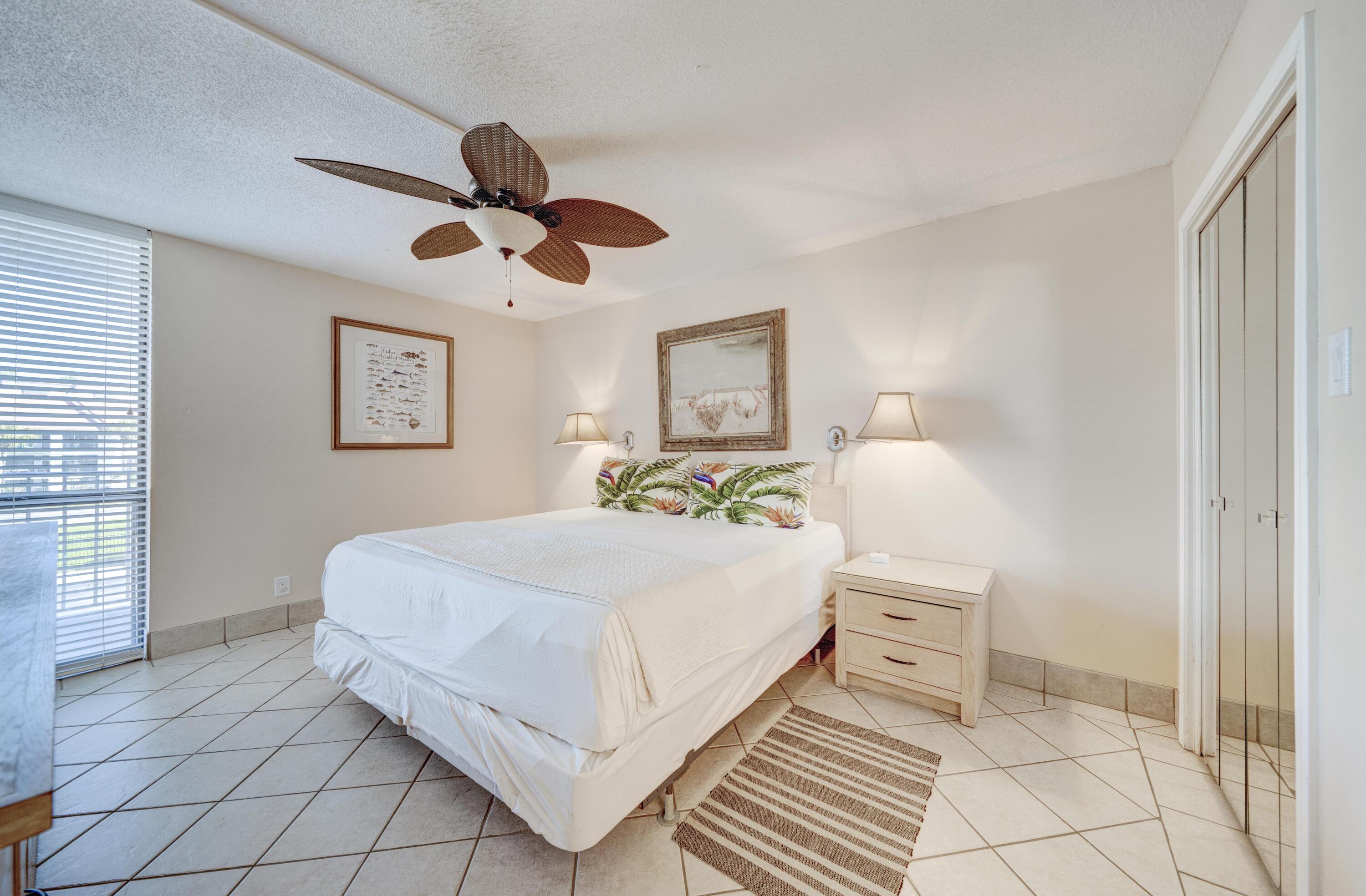 LEEWARD/WINDWARD CONDO - Residential