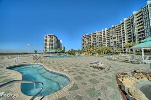 LEEWARD/WINDWARD CONDO - Residential