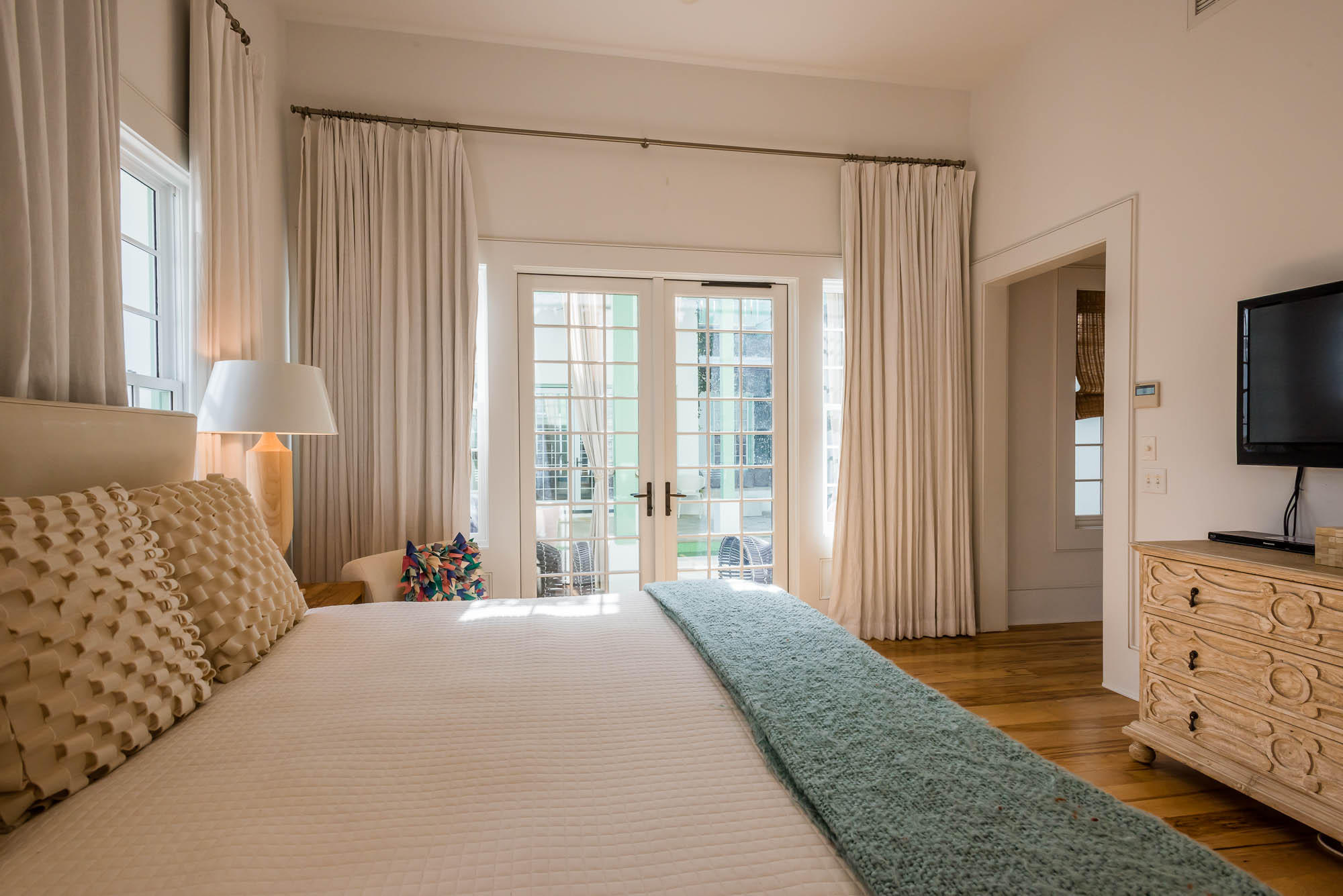 ALYS BEACH - Residential
