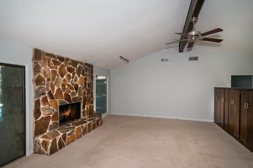 TURQUOISE BEACH - Residential