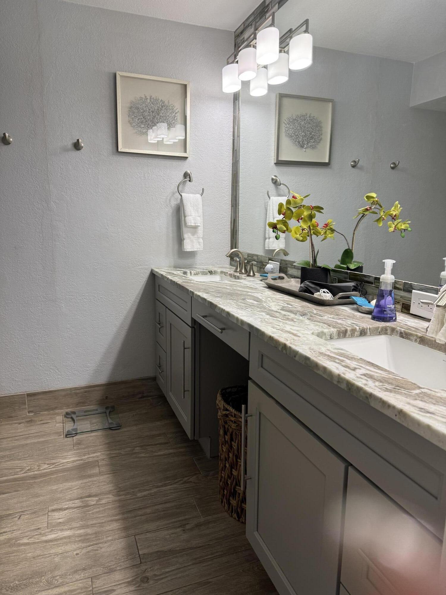 HIDDEN DUNES GULFSIDE 1 - Residential