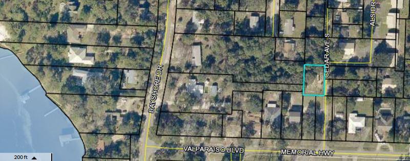 S Cedar - Residential