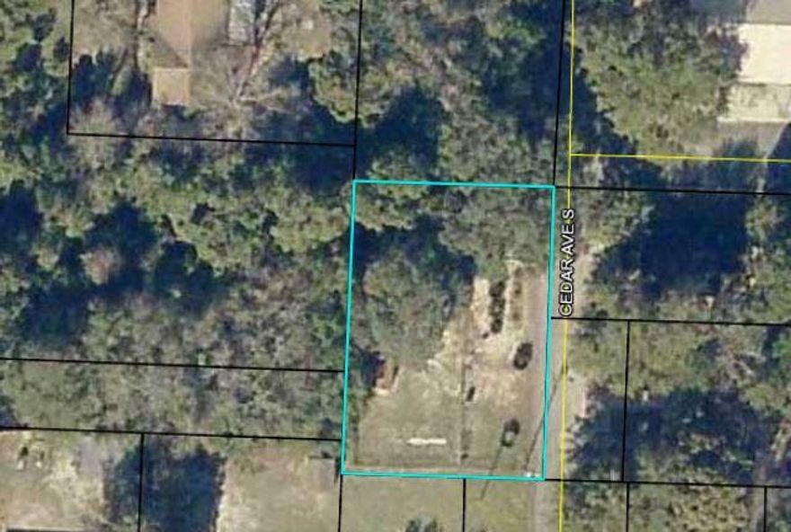 House Given NO VALUE.  Great Location for BUILDERS with Set back variance already obtained: 5 feet side; 10' back; 20' front.  A great lot in a great location near other newly built homes.