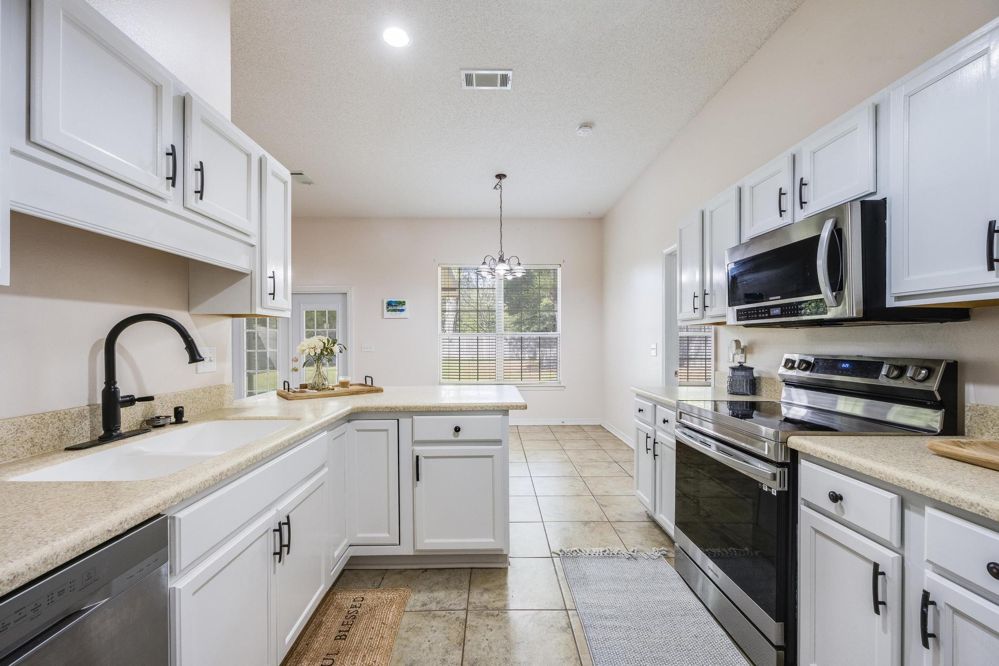 OAKDALE MINI FARMS - Residential