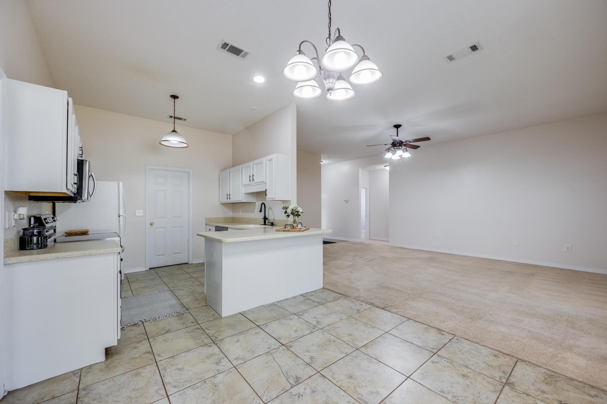 OAKDALE MINI FARMS - Residential