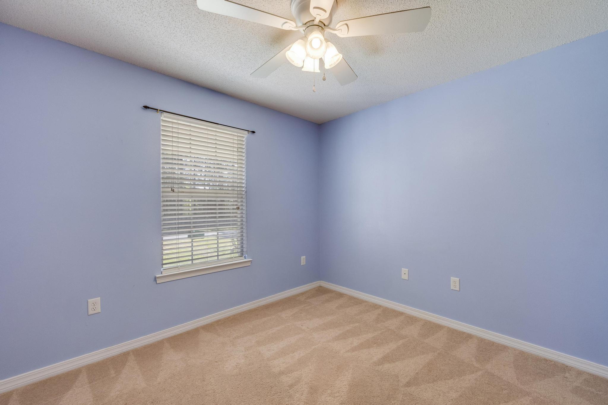 OAKDALE MINI FARMS - Residential