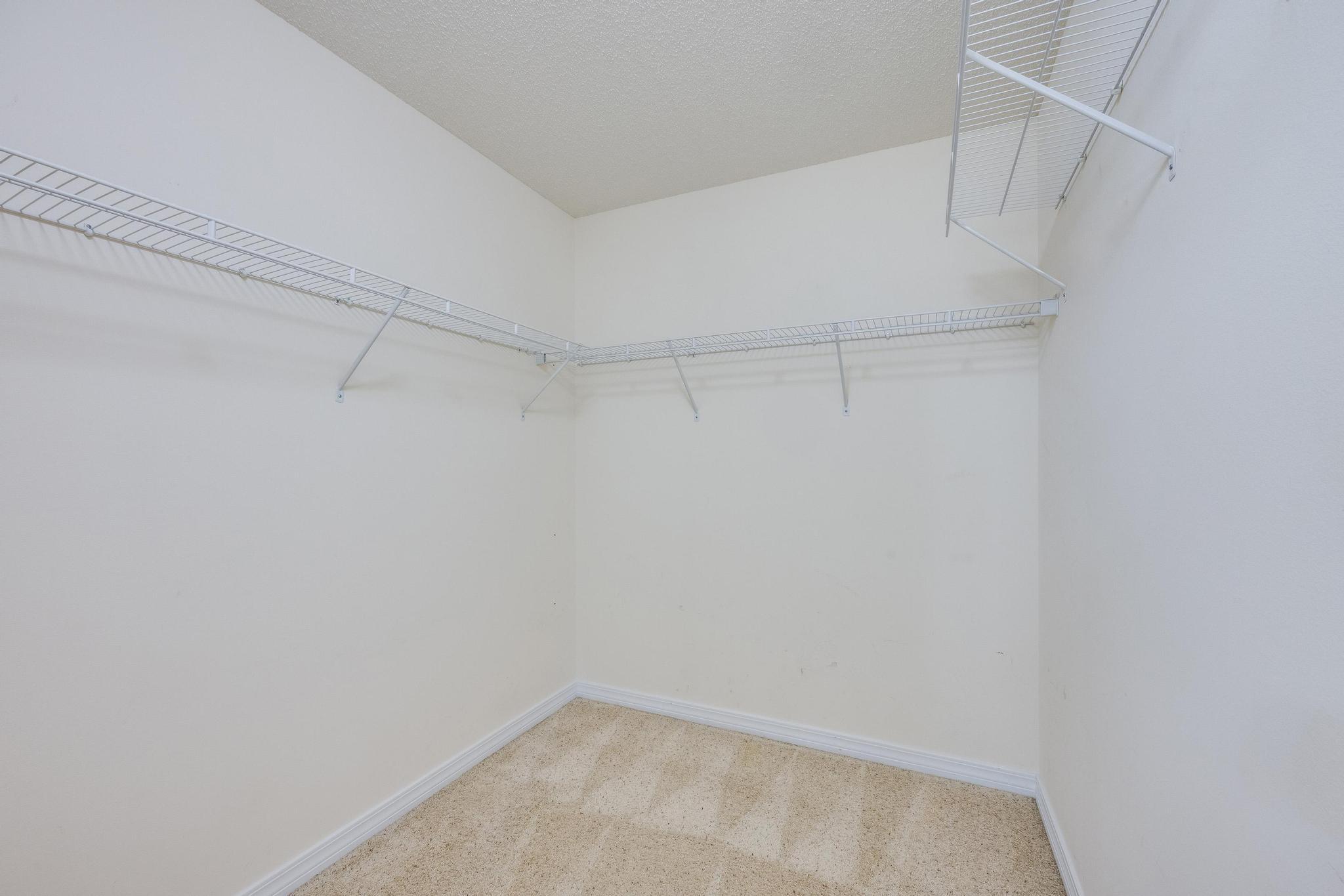 OAKDALE MINI FARMS - Residential