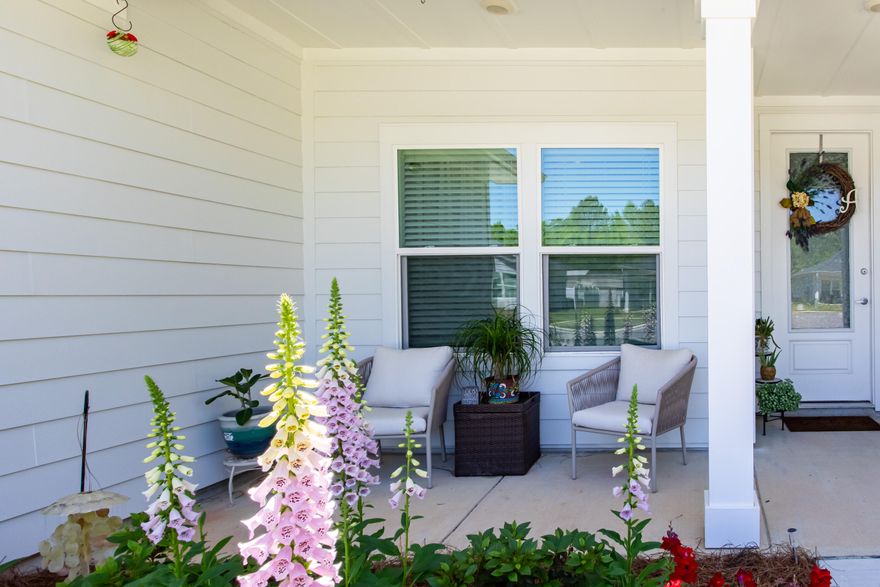 Exquisite Beach Retreat in Freeport, FLWelcome to 21 Alexander Way, where coastal charm meets modern comfort in this stunning 3-bedroom, 2-bathroom home nestled in the serene community of Freeport, FL. Located just minutes away from the glistening shores of the Gulf Coast, this property offers the perfect blend of beachside living and peaceful neighborhood vibes. With all the amenities of a big town (Publix is 5 min away with Walmart coming soon) and the small town community feel, Freeport is the perfect affordable living at the beach! Property Highlights:Prime Location: Situated in a tranquil neighborhood, this property boasts proximity to the beach, allowing you to indulge in the sun, sand, and surf within minutes of stepping out your door.