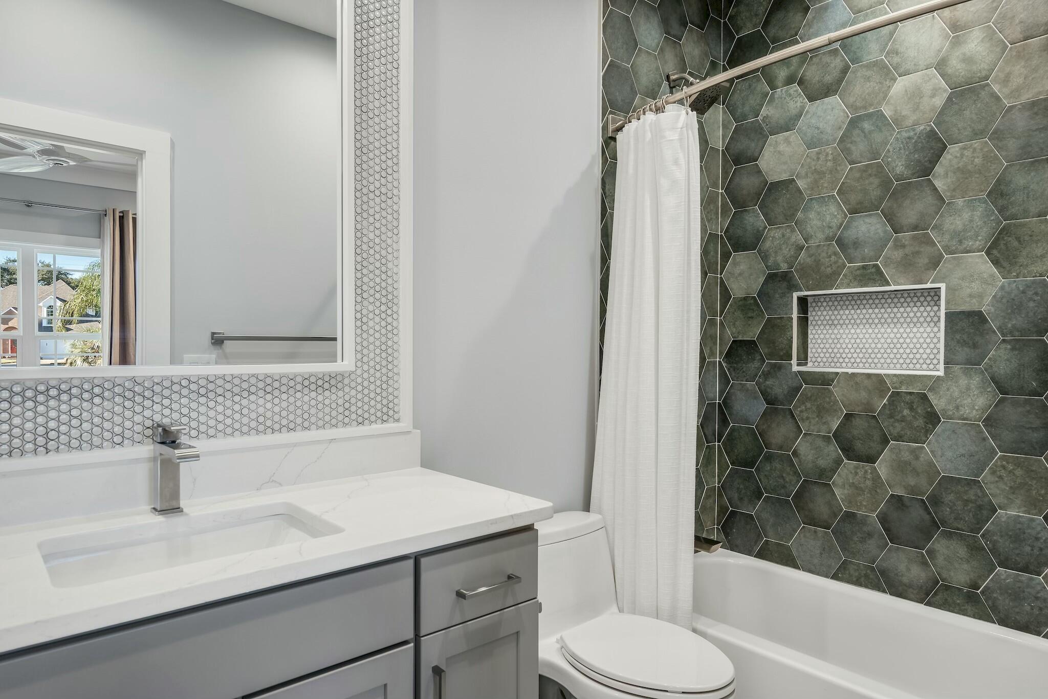 INDIAN TRAIL ESTATES - Residential