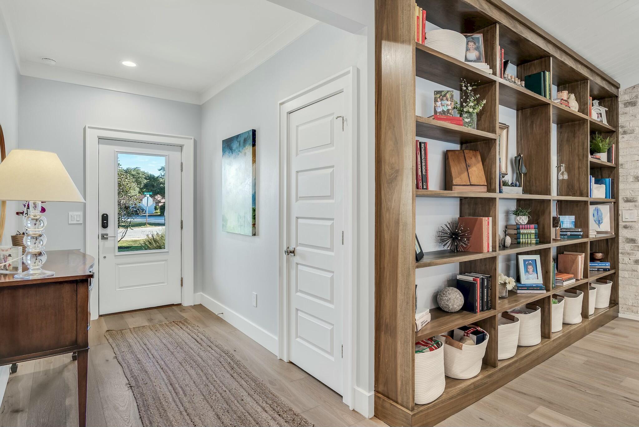 INDIAN TRAIL ESTATES - Residential