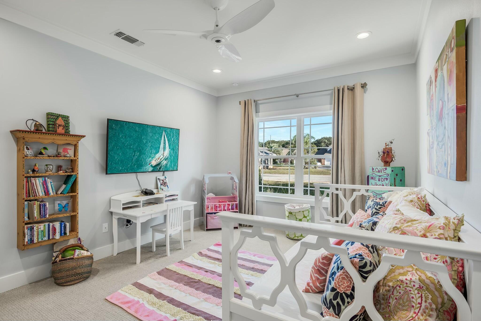 INDIAN TRAIL ESTATES - Residential