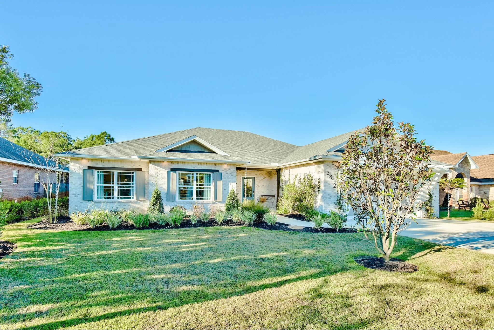 INDIAN TRAIL ESTATES - Residential