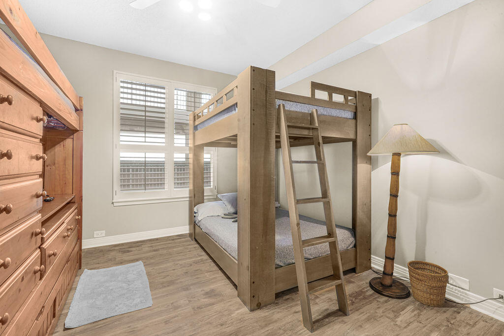 BEACH COLONY RESORT - Residential