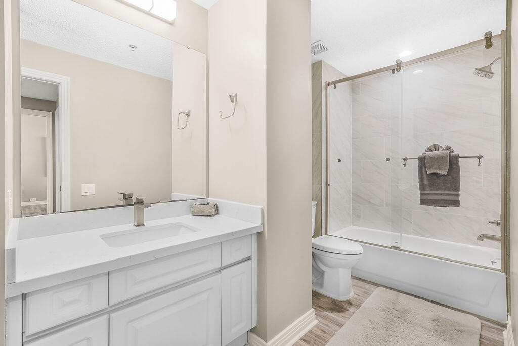 BEACH COLONY RESORT - Residential