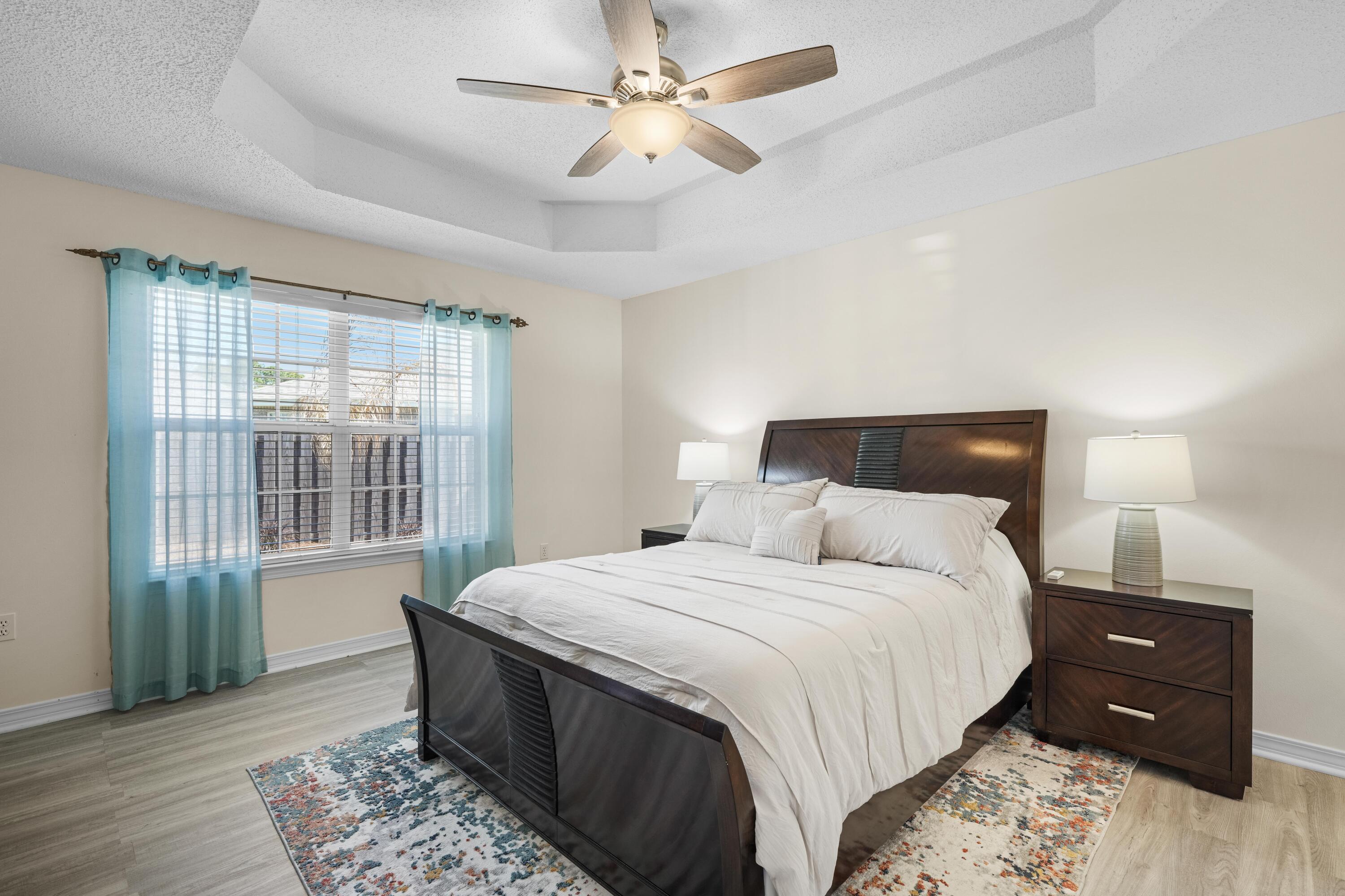 BAYSIDE - Residential