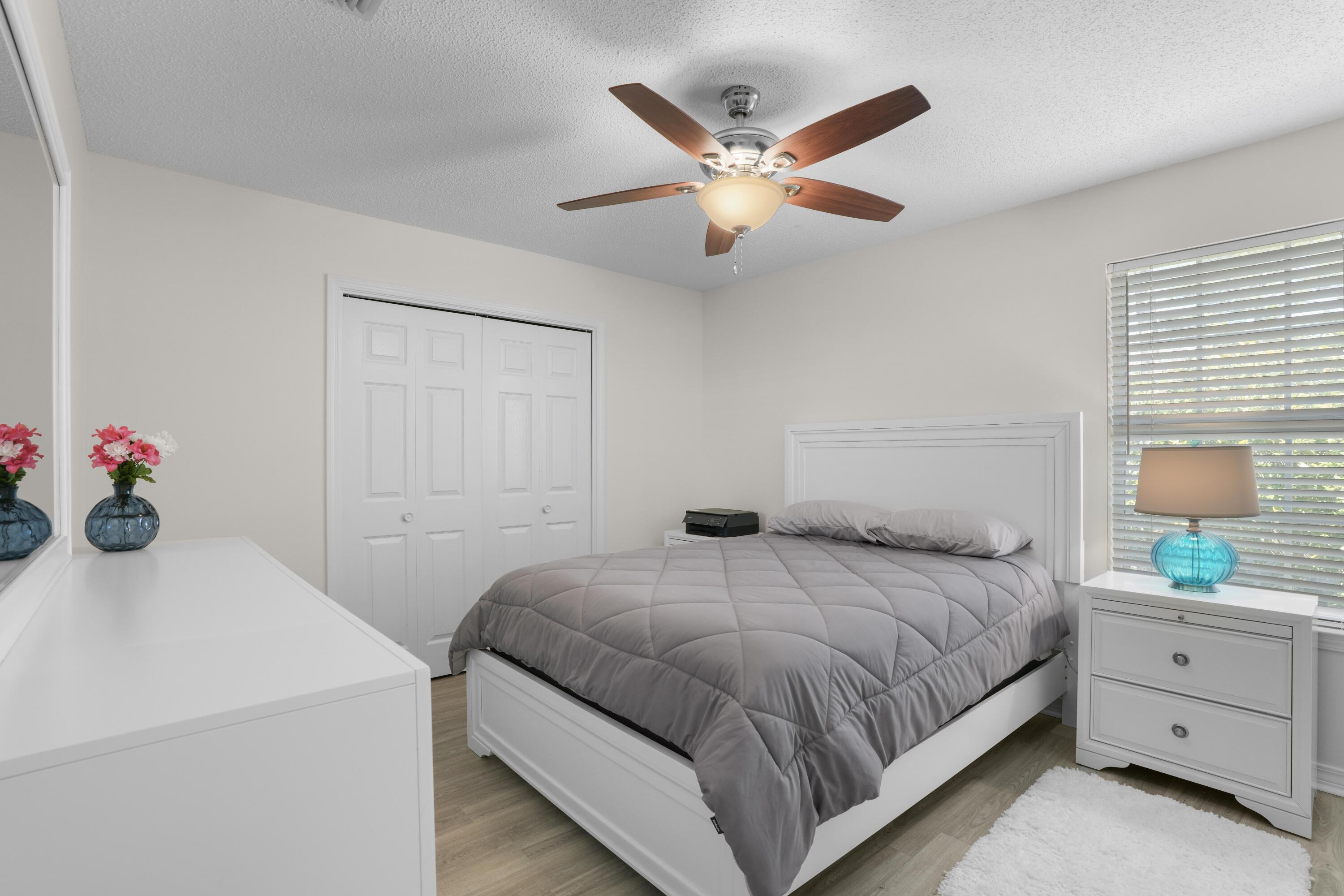 BAYSIDE - Residential