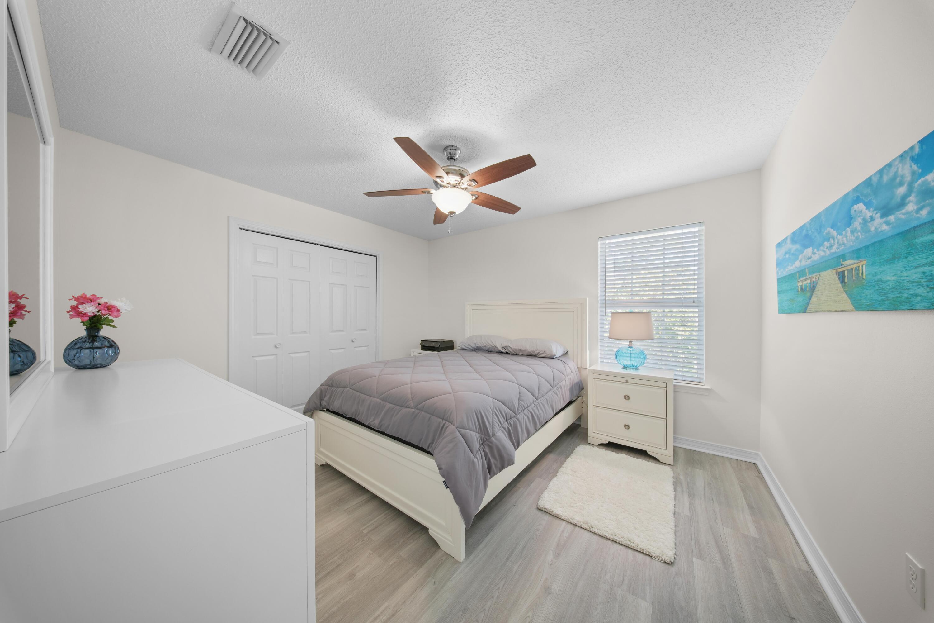 BAYSIDE - Residential