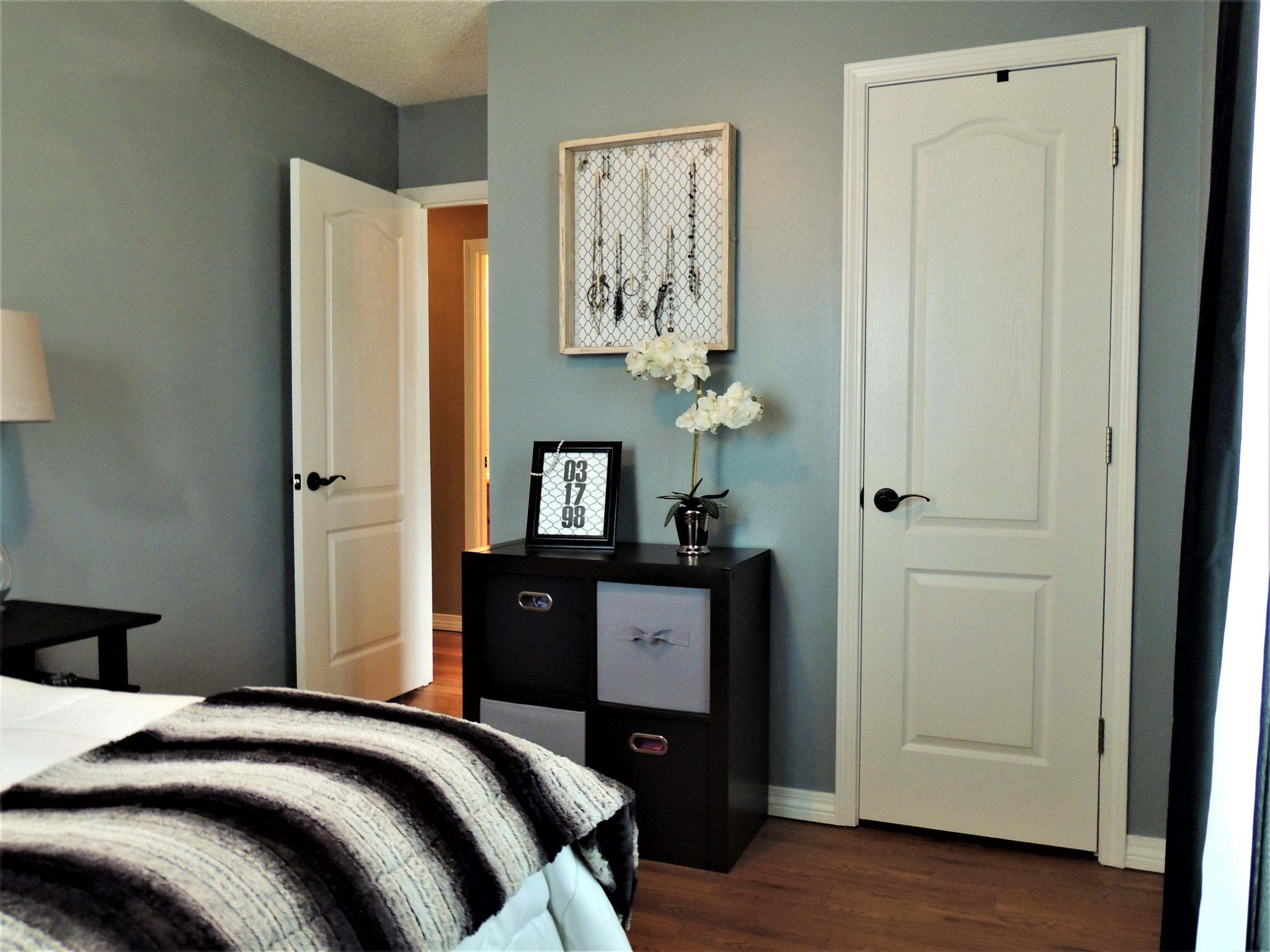 COUNTRYVIEW ESTATES 4TH ADDN - Residential